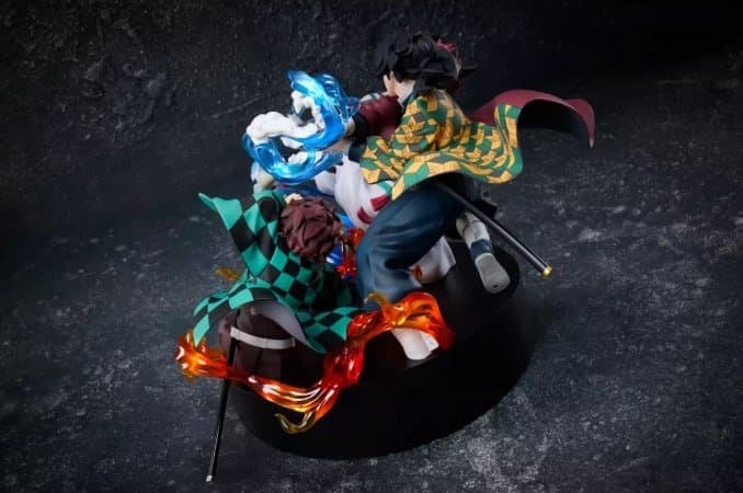 Demon Slayer: Kimetsu no Yaiba - Tanjiro Kamado & Giyu Tomioka & Akaza Figure 3