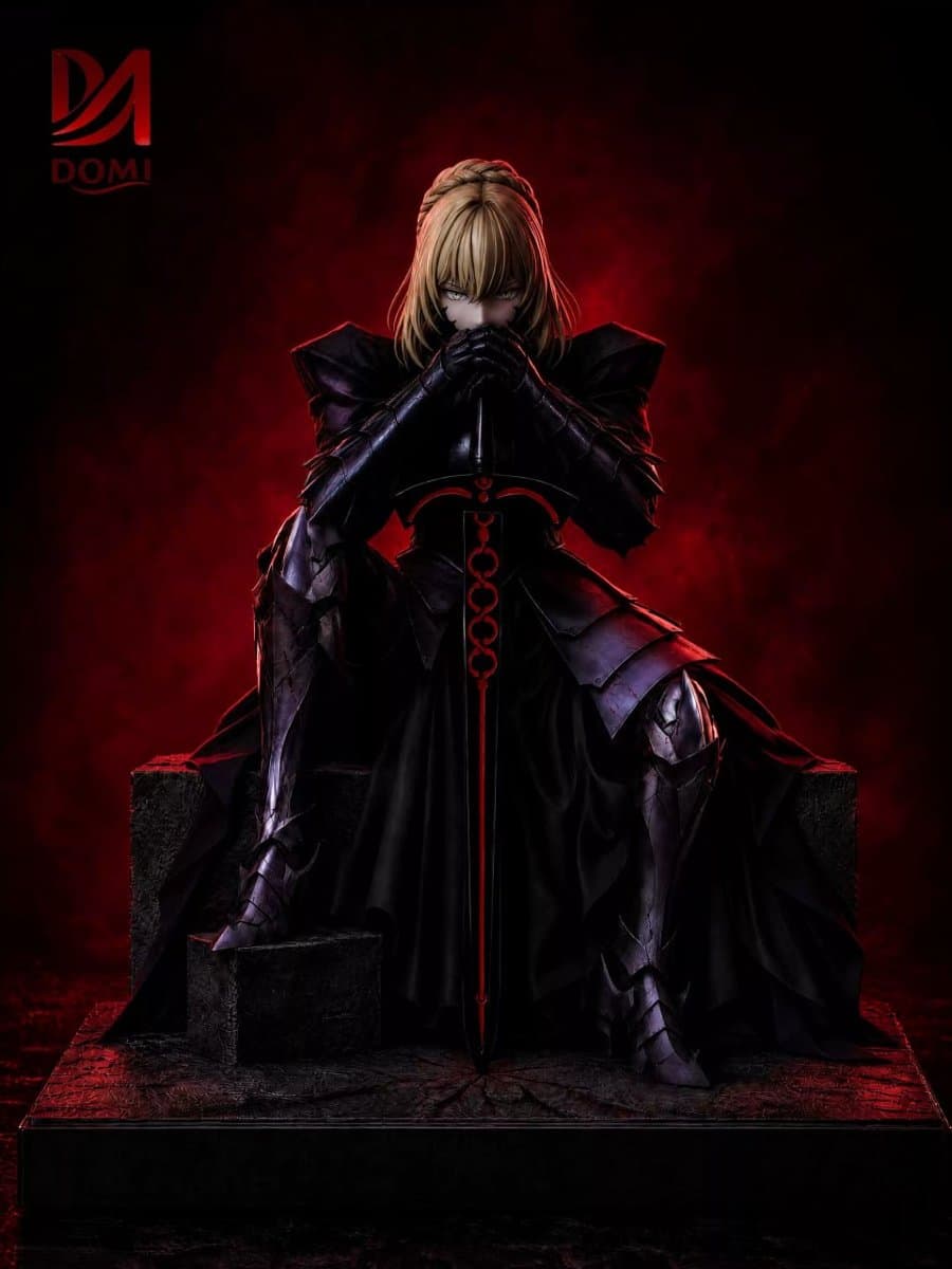Artoria Pendragon Statue 1