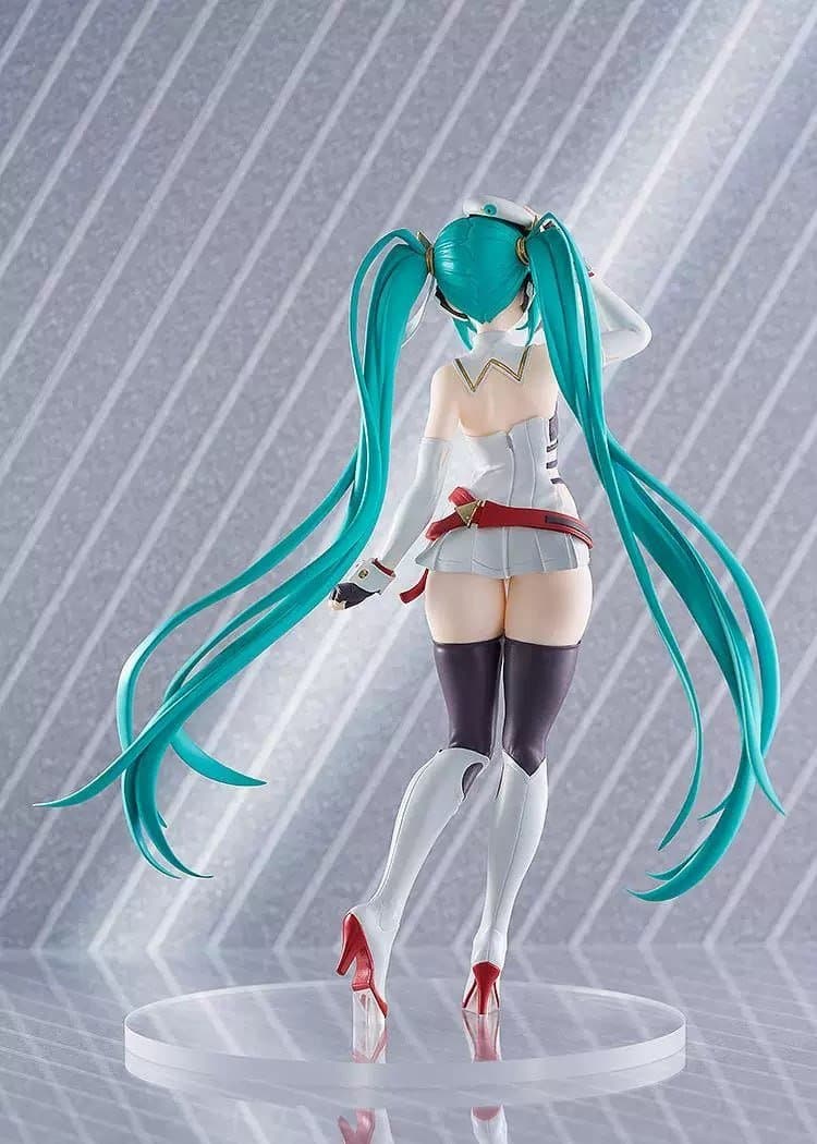 POP UP PARADE Hatsune Miku GT Project Racing Miku: 2023Ver. Complete Figure 2