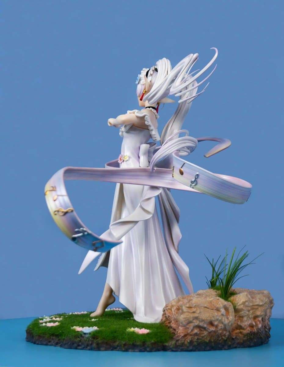 Frieren: Beyond Journey's End Violinist Frieren Xing Yi Studio 3