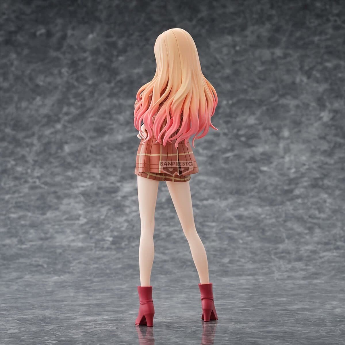 Sono Bisque Doll wa Koi o Suru 2 - Kitagawa Marin - Glitter & Glamours 4