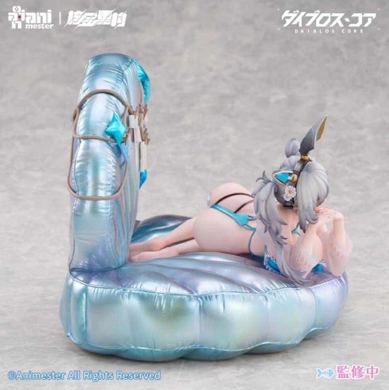 AniMester – Cross Core Vodka Mirror 1/6 Figure 4